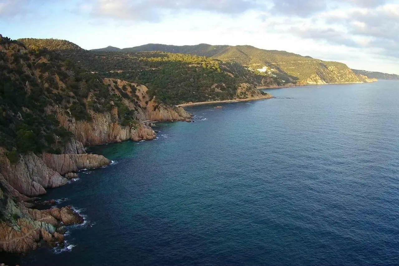 Cala Salions, Chalana II Daire Tossa de Mar